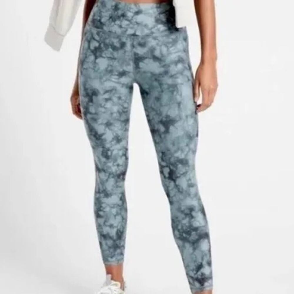 Athleta Salutation Stash Pocket II Printed 7/8 Tight Womens M/P Green/Black *EUC